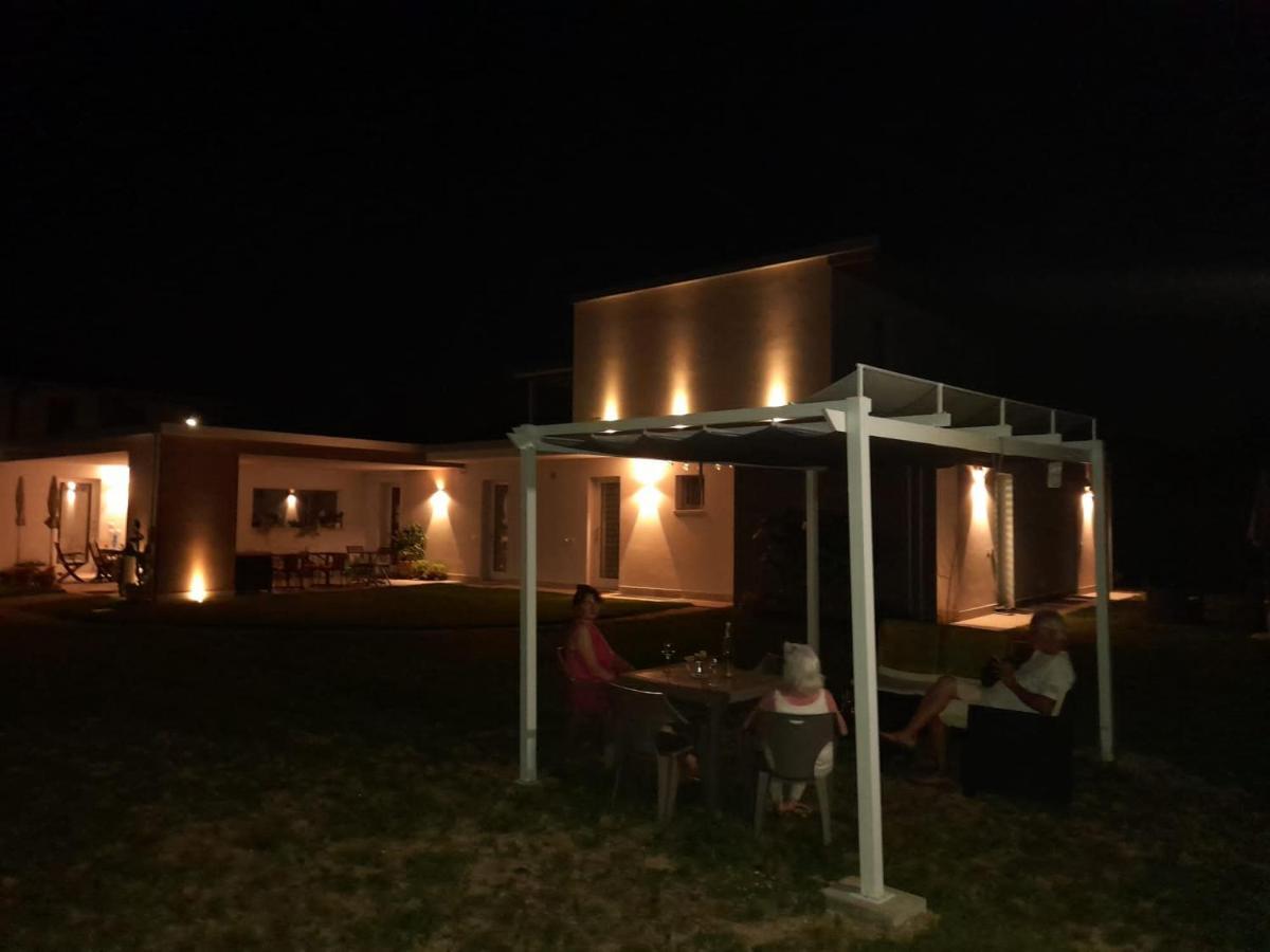 I Broletti Del Garda Hotel Pacengo Di Lazise Kültér fotó